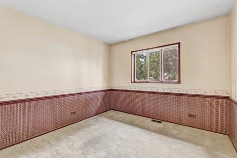 Tiny photo for 385 Pleasant Street, Hoffman Estates, IL 60169 (MLS # 12761078)