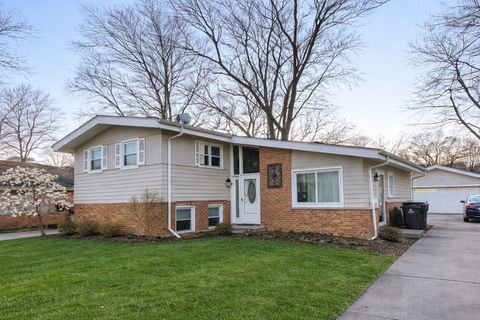 Photo of 118 Warwick Street, Park Forest, IL 60466 (MLS # 12610935)