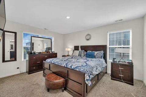 Tiny photo for 597 Spring Leaf Drive, Joliet, IL 60431 (MLS # 12466034)