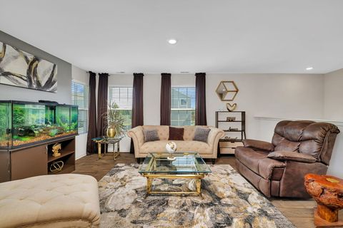 Tiny photo for 597 Spring Leaf Drive, Joliet, IL 60431 (MLS # 12466034)