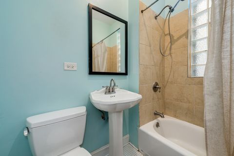 Tiny photo for 4444 S Berkeley Avenue, Chicago, IL 60653 (MLS # 12475740)