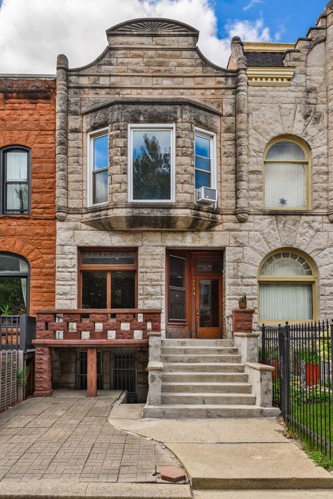 4444 S Berkeley Avenue Chicago IL 60653