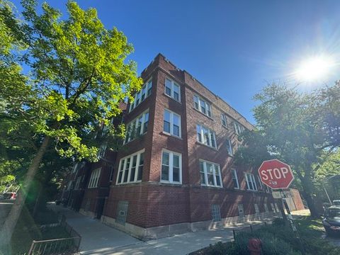 5855 N GLENWOOD Avenue 1N Chicago IL 60660
