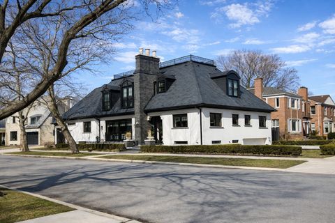 6227 N Sauganash Avenue Chicago IL 60646