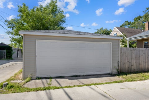 Tiny photo for 9515 S Woodlawn Avenue, Chicago, IL 60628 (MLS # 12717745)