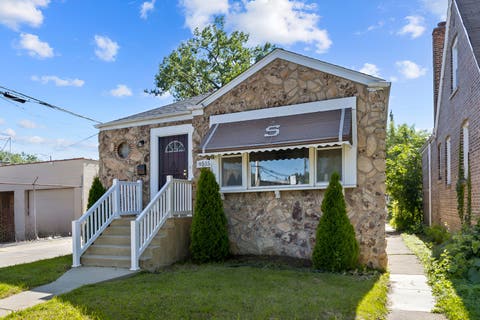 Tiny photo for 9515 S Woodlawn Avenue, Chicago, IL 60628 (MLS # 12717745)