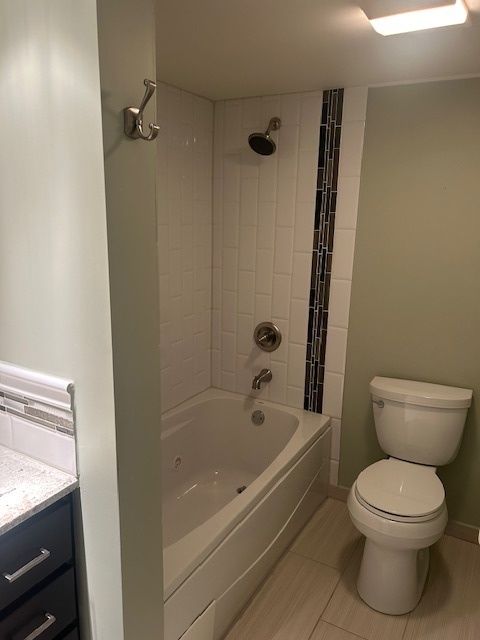 Tiny photo for 100 W Butterfield Road W #112N, Elmhurst, IL 60126 (MLS # 12441876)