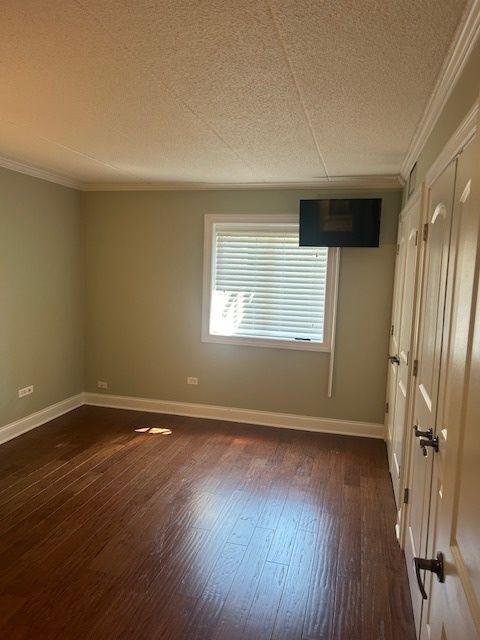 Tiny photo for 100 W Butterfield Road W #112N, Elmhurst, IL 60126 (MLS # 12441876)