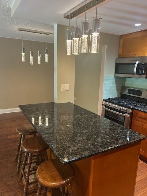 Tiny photo for 100 W Butterfield Road W #112N, Elmhurst, IL 60126 (MLS # 12441876)