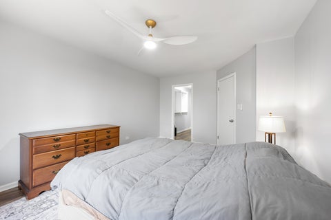 Tiny photo for 215 S Hale Street #9B, Addison, IL 60101 (MLS # 12745914)