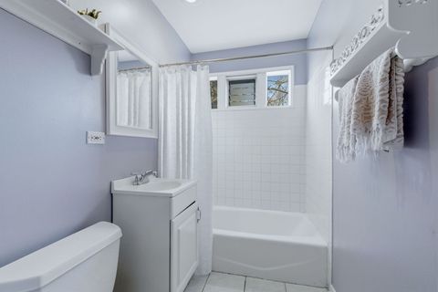 Tiny photo for 101 S Adams Street, Westmont, IL 60559 (MLS # 12567918)