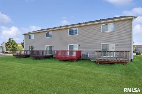 Tiny photo for 5910 AUSTIN Avenue, Davenport, IA 52804 (MLS # QC4267671)