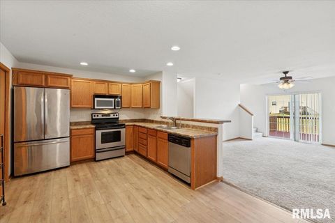 Tiny photo for 5910 AUSTIN Avenue, Davenport, IA 52804 (MLS # QC4267671)