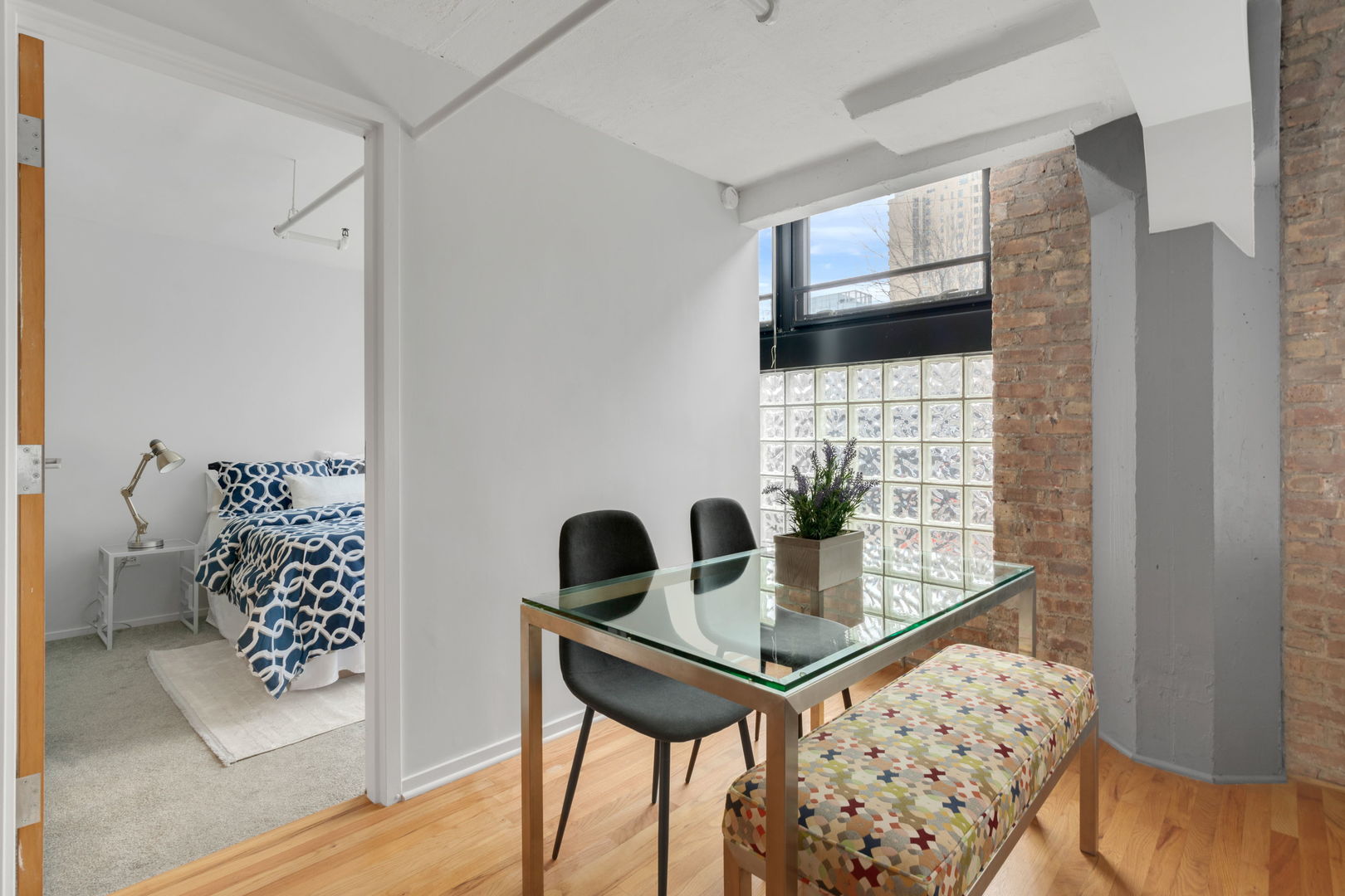 1601 S Michigan Avenue 107