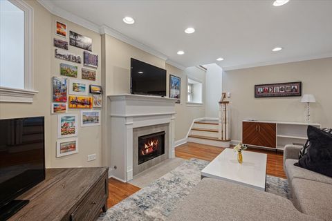 Tiny photo for 533 W BELMONT Avenue #1, Chicago, IL 60657 (MLS # 12545941)