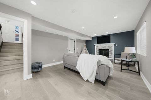 Tiny photo for 158 Hastings Mill Road, Streamwood, IL 60107 (MLS # 12529901)