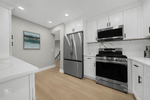 Tiny photo for 158 Hastings Mill Road, Streamwood, IL 60107 (MLS # 12529901)