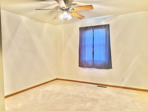 Tiny photo for 2100 Fox Chase Drive, Ottawa, IL 61350 (MLS # 12598340)