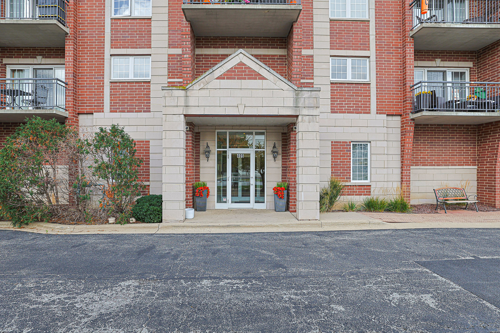 405 Creekside Drive 505