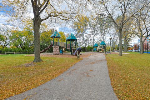 Tiny photo for 405 Creekside Drive #505, Palatine, IL 60074 (MLS # 12501627)