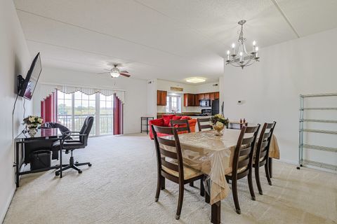 Tiny photo for 405 Creekside Drive #505, Palatine, IL 60074 (MLS # 12501627)
