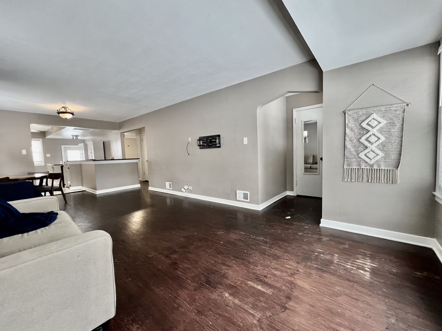 9707 S Harding Avenue