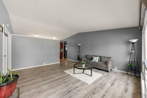 Tiny photo for 436 Clifton Avenue, Romeoville, IL 60446 (MLS # 12483400)
