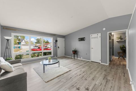 Tiny photo for 436 Clifton Avenue, Romeoville, IL 60446 (MLS # 12483400)