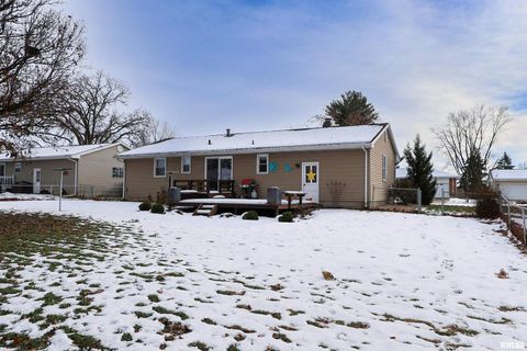 Tiny photo for 1603 Gary Grove Grv, Quincy, IL 62305 (MLS # QC4269966)