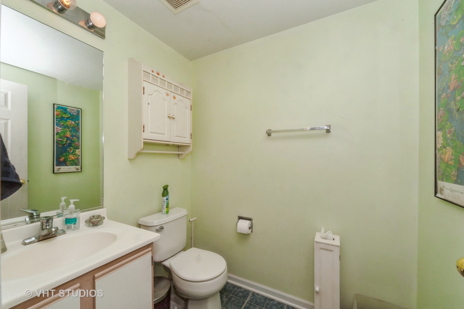 1226 N Village Drive
