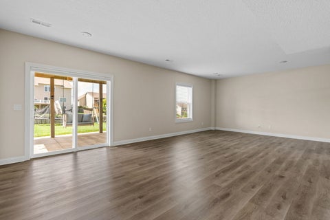 Tiny photo for 4367 55th Avenue, Bettendorf, IA 52722 (MLS # 12709780)