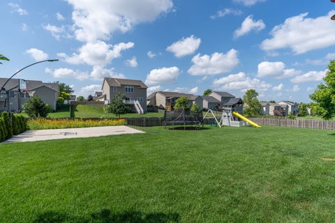 Tiny photo for 4367 55th Avenue, Bettendorf, IA 52722 (MLS # 12709780)