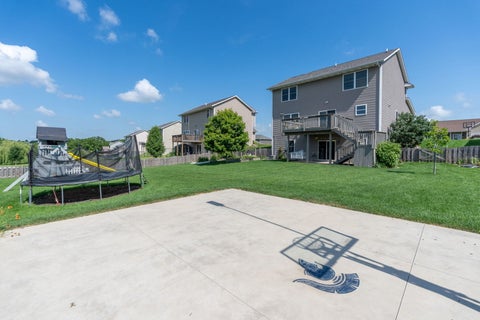 Tiny photo for 4367 55th Avenue, Bettendorf, IA 52722 (MLS # 12709780)