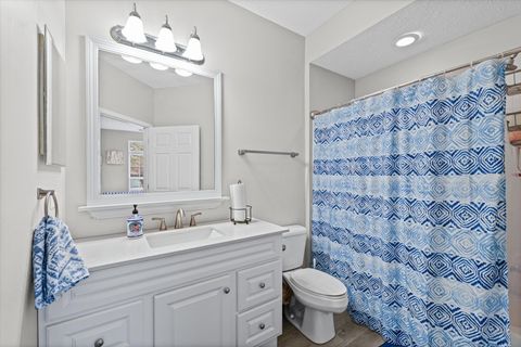 Tiny photo for 1901 N Lincoln Avenue #105, Urbana, IL 61801 (MLS # 12607124)