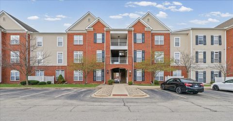 Photo of 1901 N Lincoln Avenue #105, Urbana, IL 61801 (MLS # 12607124)