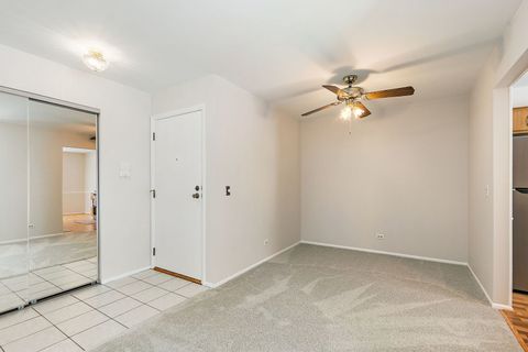 Tiny photo for 320 Woodbury Court #D1, Schaumburg, IL 60193 (MLS # 12594611)