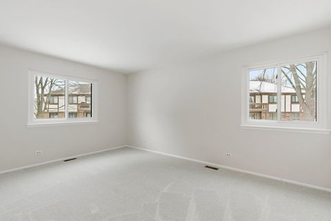 Tiny photo for 320 Woodbury Court #D1, Schaumburg, IL 60193 (MLS # 12594611)