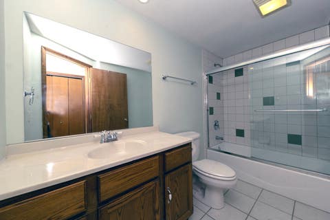 Tiny photo for 1033 W Wood Street, Bensenville, IL 60106 (MLS # 12697634)