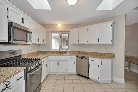 Tiny photo for 8590 Tullamore Drive, Tinley Park, IL 60487 (MLS # 12632711)