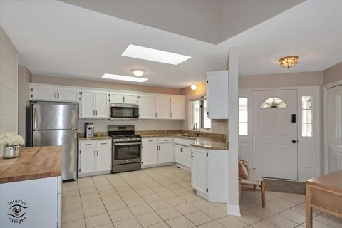 Tiny photo for 8590 Tullamore Drive, Tinley Park, IL 60487 (MLS # 12632711)