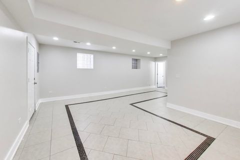 Tiny photo for 7955 S Blackstone Avenue, Chicago, IL 60619 (MLS # 12594315)