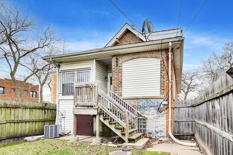 Tiny photo for 7955 S Blackstone Avenue, Chicago, IL 60619 (MLS # 12594315)