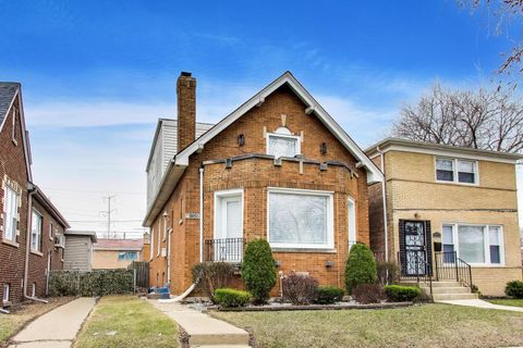 Tiny photo for 7955 S Blackstone Avenue, Chicago, IL 60619 (MLS # 12594315)