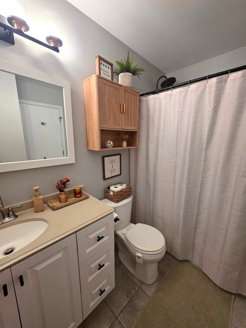 Tiny photo for 4749 Oregon Trail, McHenry, IL 60050 (MLS # 12755284)