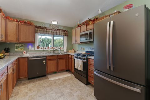 Tiny photo for 1409 Butchers Lane, Bloomington, IL 61701 (MLS # 12496052)