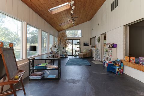 Tiny photo for 1409 Butchers Lane, Bloomington, IL 61701 (MLS # 12496052)