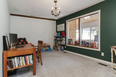 Tiny photo for 1409 Butchers Lane, Bloomington, IL 61701 (MLS # 12496052)