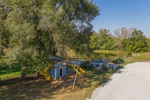 Tiny photo for 1409 Butchers Lane, Bloomington, IL 61701 (MLS # 12496052)