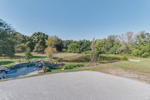 Tiny photo for 1409 Butchers Lane, Bloomington, IL 61701 (MLS # 12496052)