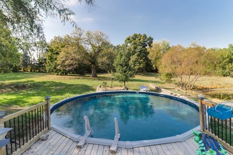 Tiny photo for 1409 Butchers Lane, Bloomington, IL 61701 (MLS # 12496052)